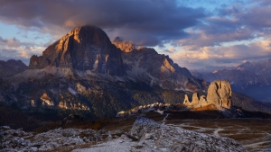 Dolomity